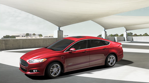 2016 Ford Fusion Energi Exterior Front End
