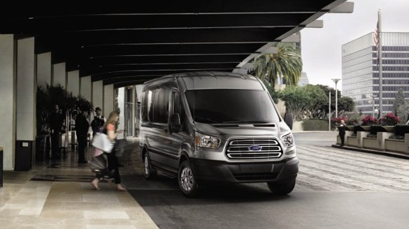 2017-ford-transit-exterior-front-end